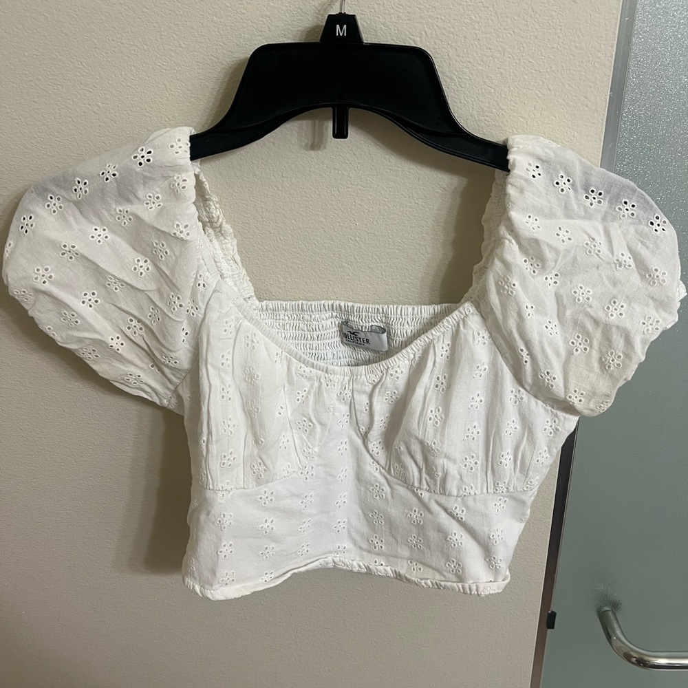 Hollister White Eyelet Puff Sleeve Blouse